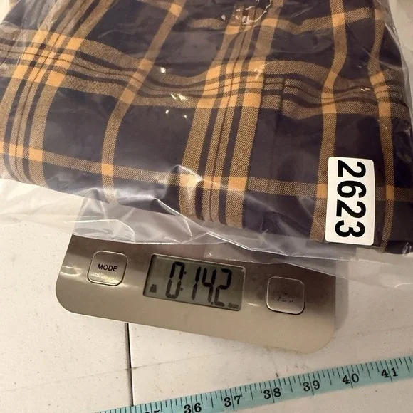 Wilfred Aritzia Darontal Yellow Plaid Pull On Pants Size 6 Academia Preppy - Picture 13 of 13